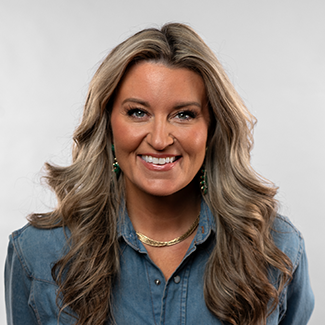 WSM_KS_Show_Website_KellyHeadshot_325x325